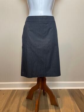 LOFT Gray Cotton Pencil Skirt Size 8 Minimalist Basic Essential